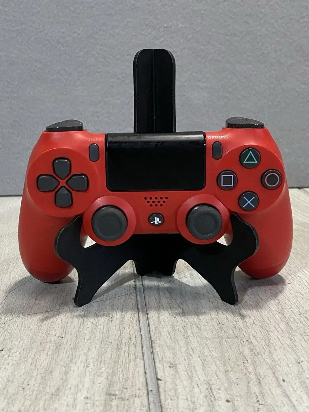 Sony PlayStation 4 PS4 CUH-ZCT2U Wireless DualShock Controller - Magma Red